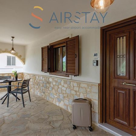 Ryze Apartments Airport By Airstay Artemida  Ngoại thất bức ảnh