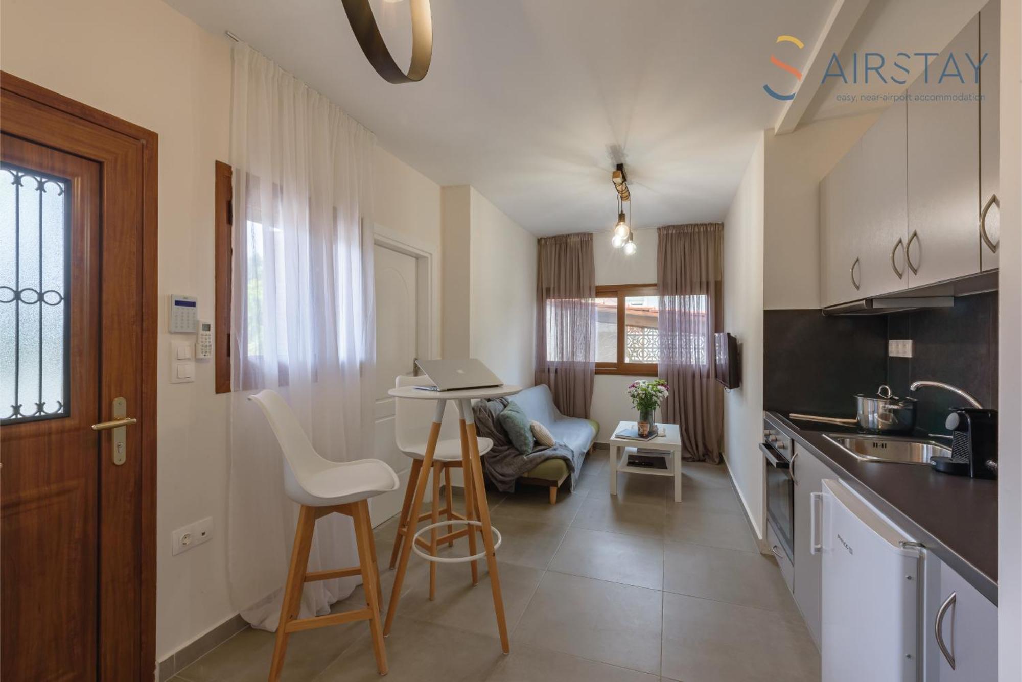 Ryze Apartments Airport By Airstay Artemida  Ngoại thất bức ảnh