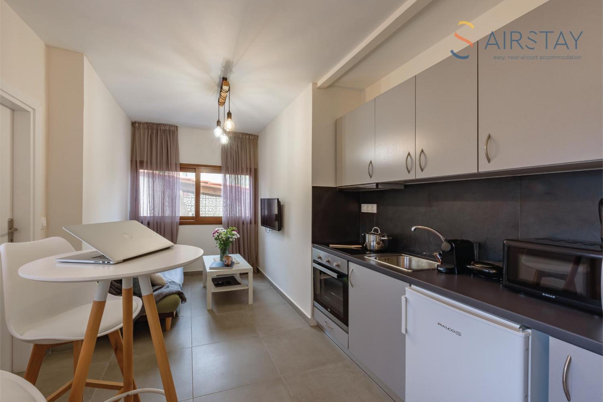 Ryze Apartments Airport By Airstay Artemida  Ngoại thất bức ảnh