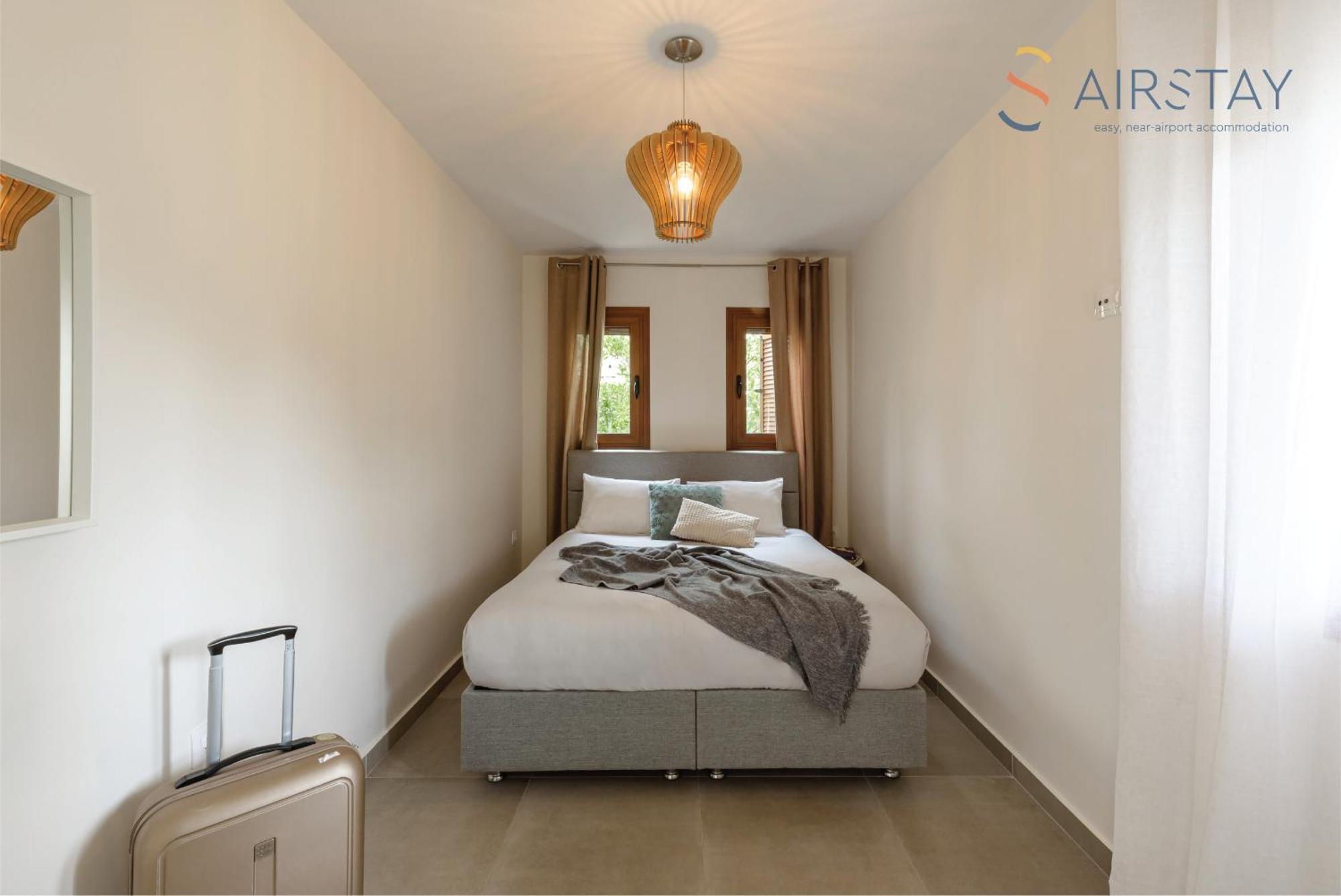 Ryze Apartments Airport By Airstay Artemida  Ngoại thất bức ảnh