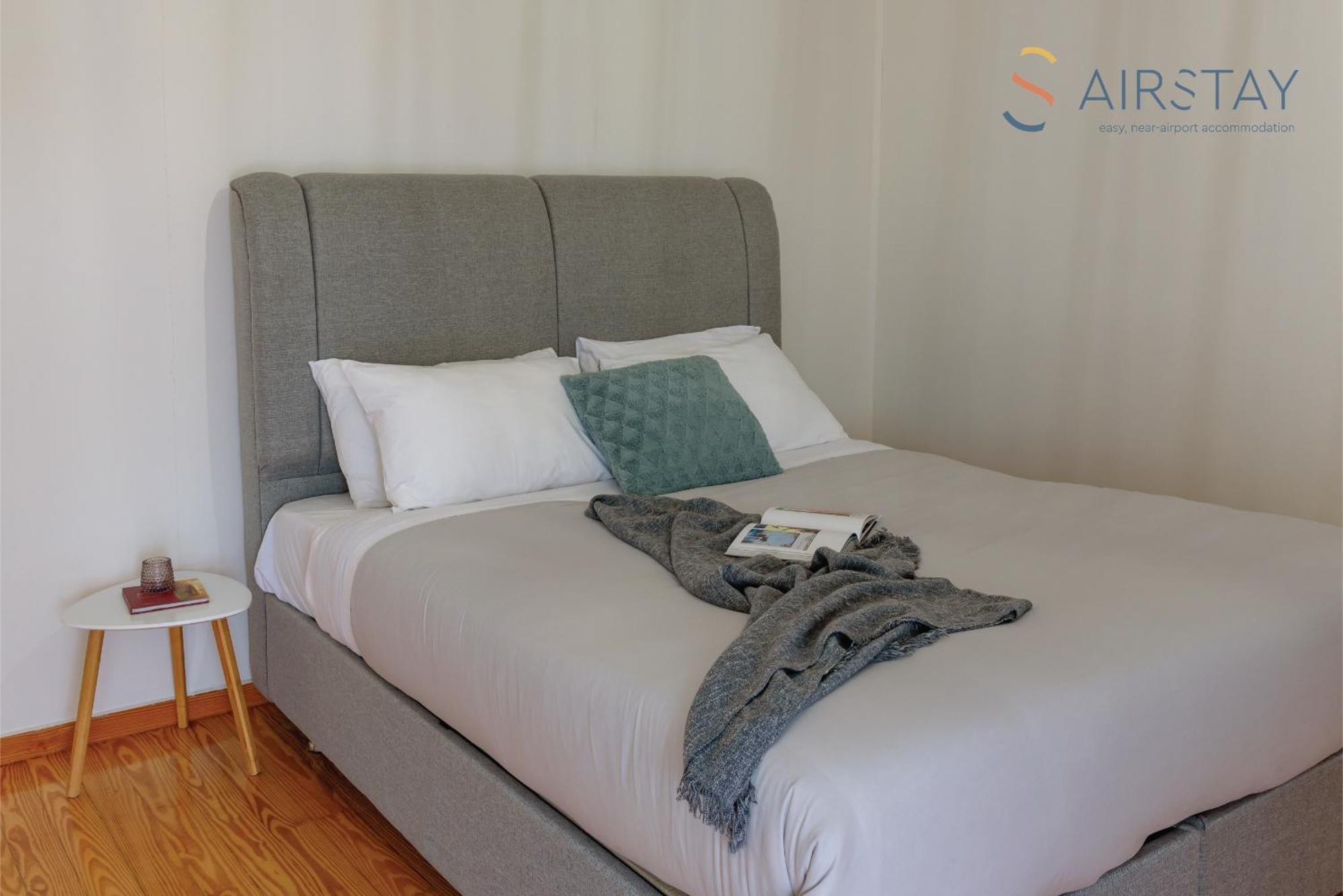 Ryze Apartments Airport By Airstay Artemida  Ngoại thất bức ảnh