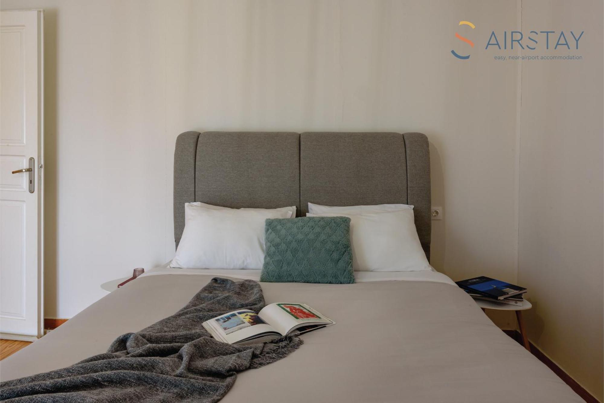 Ryze Apartments Airport By Airstay Artemida  Ngoại thất bức ảnh
