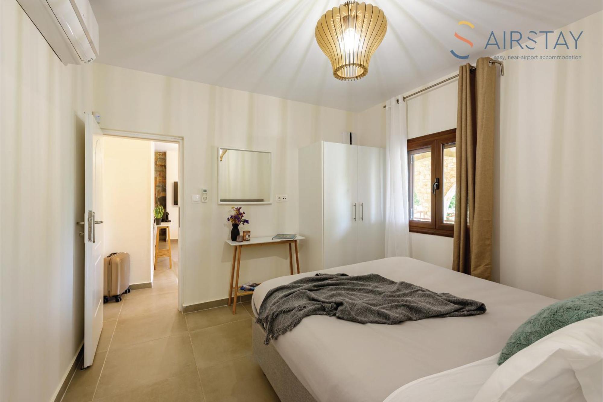 Ryze Apartments Airport By Airstay Artemida  Ngoại thất bức ảnh